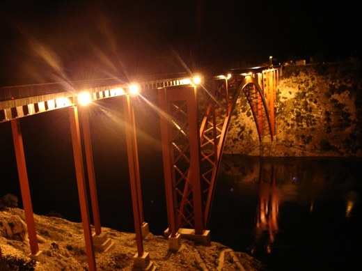 most novy v noci (normální)